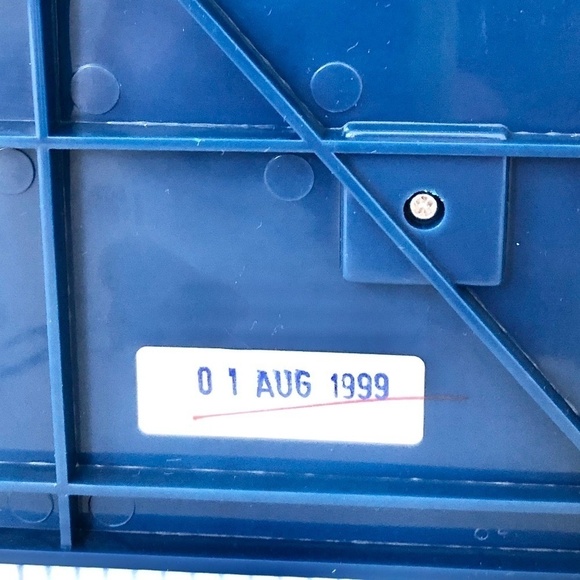 M&M, Lazy Boy, Recliner, Candy Dispenser, Vintage, 1999, Limited Edition - Picture 9 of 11